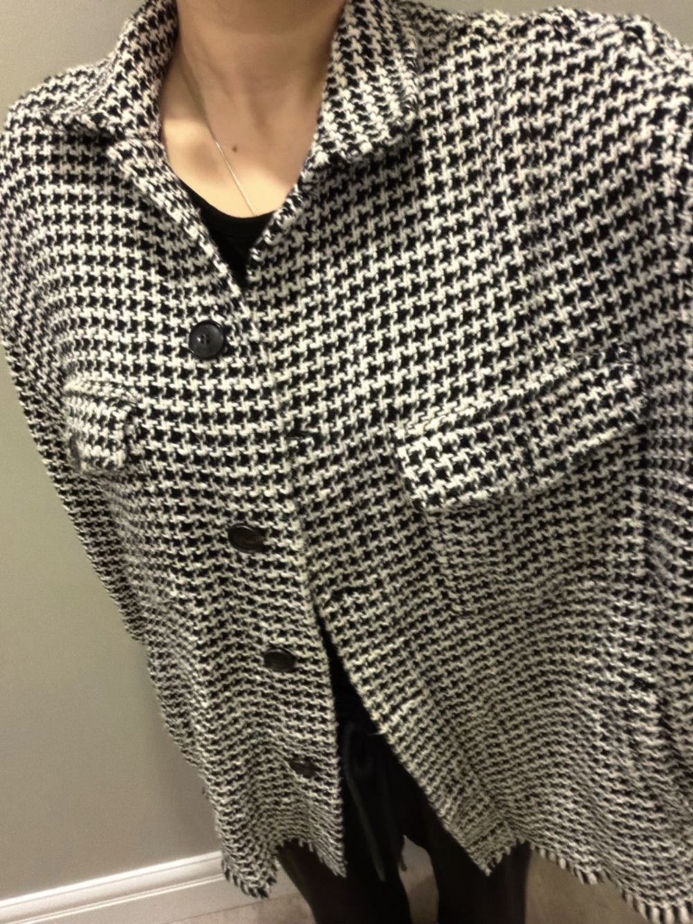 Zara Black and White Houndstooth Oversized Jacket - Picture 3 of 3